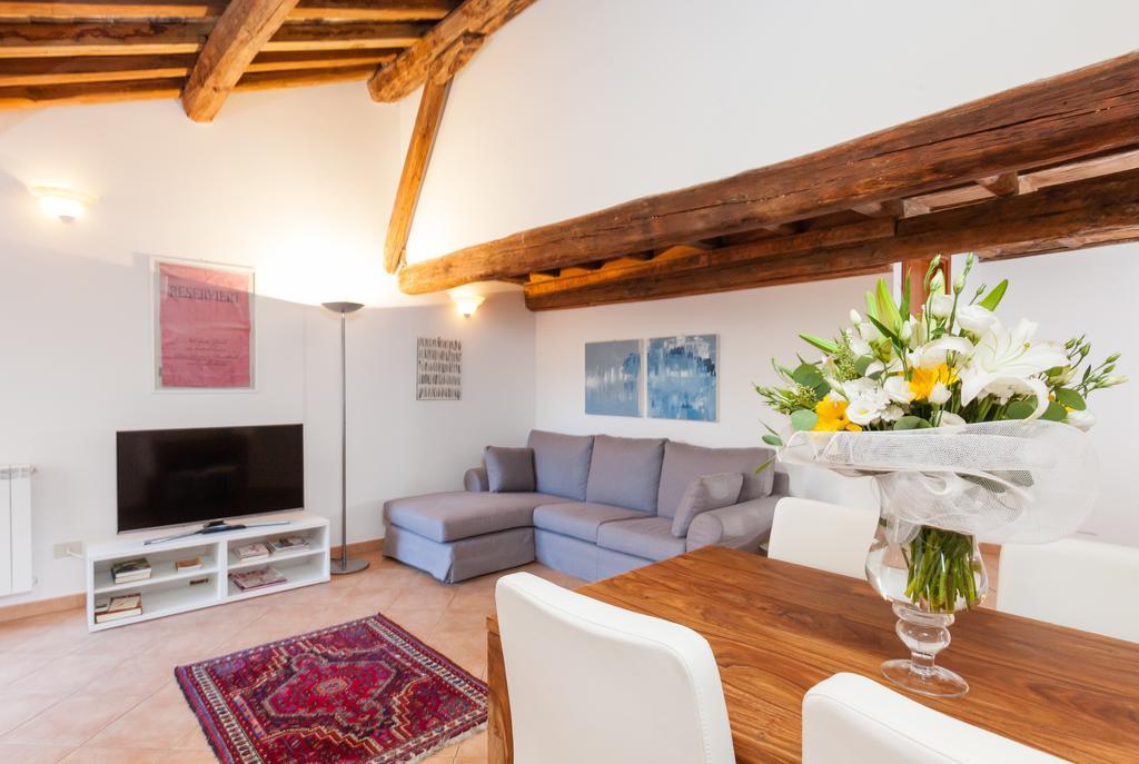 Maisonette Farnese Casa vacanze *