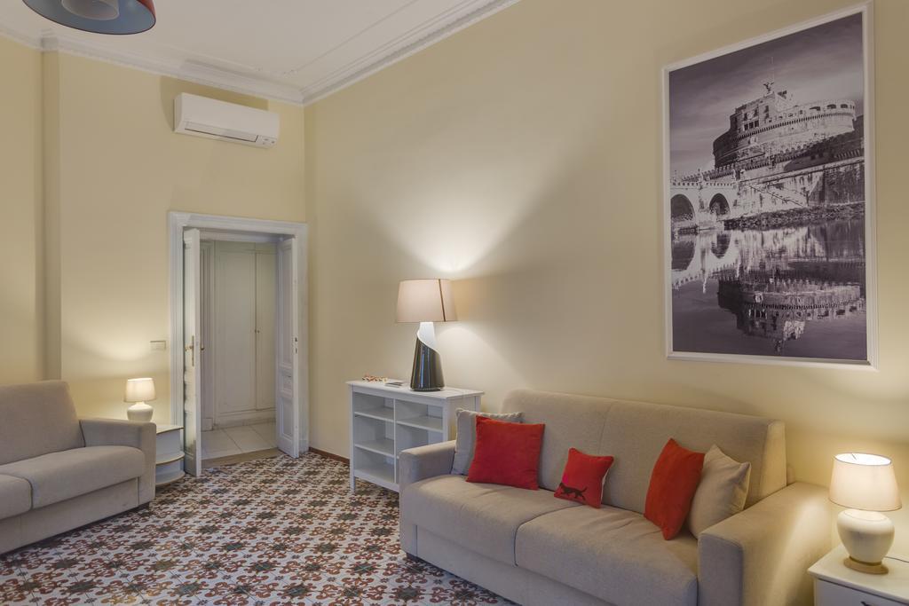 Tritone House Rome