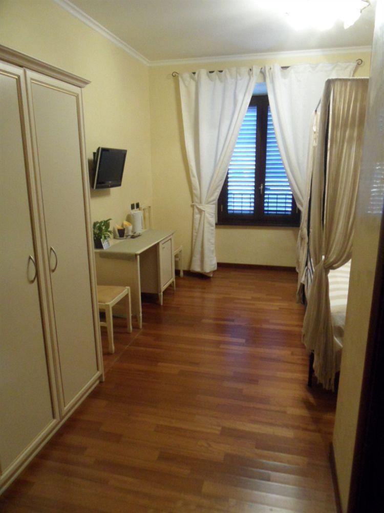 Guest house Le Downtown 3*
