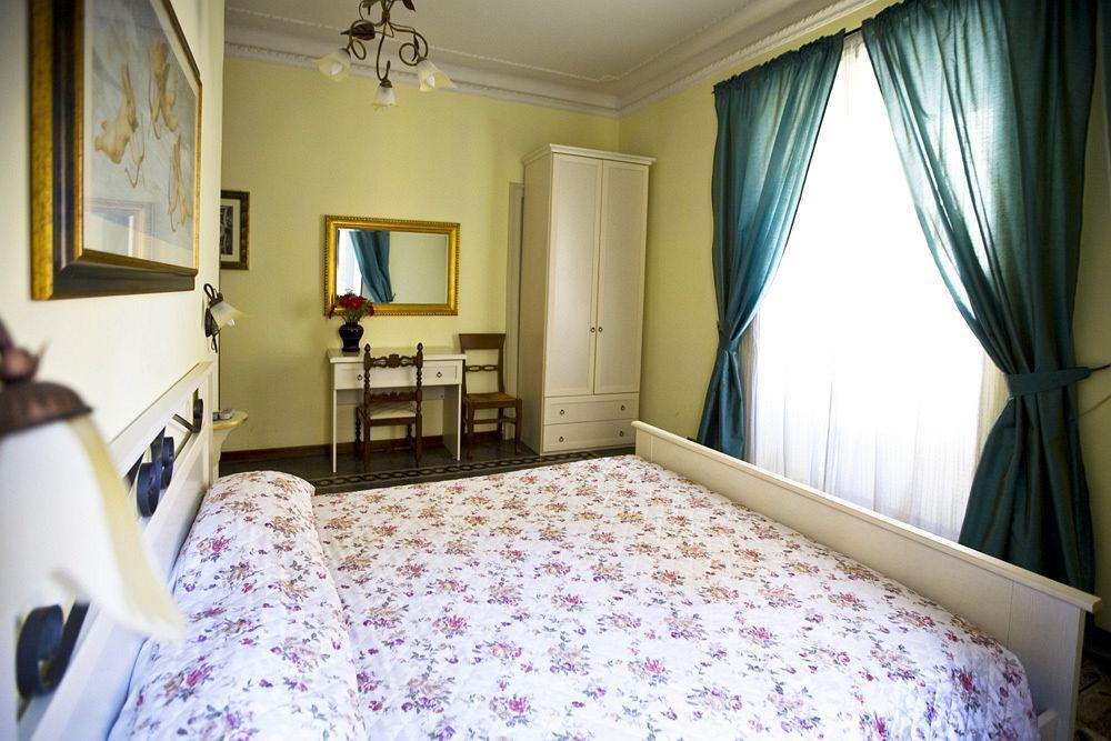 Bed & Breakfast I Tre Pupazzi 4*