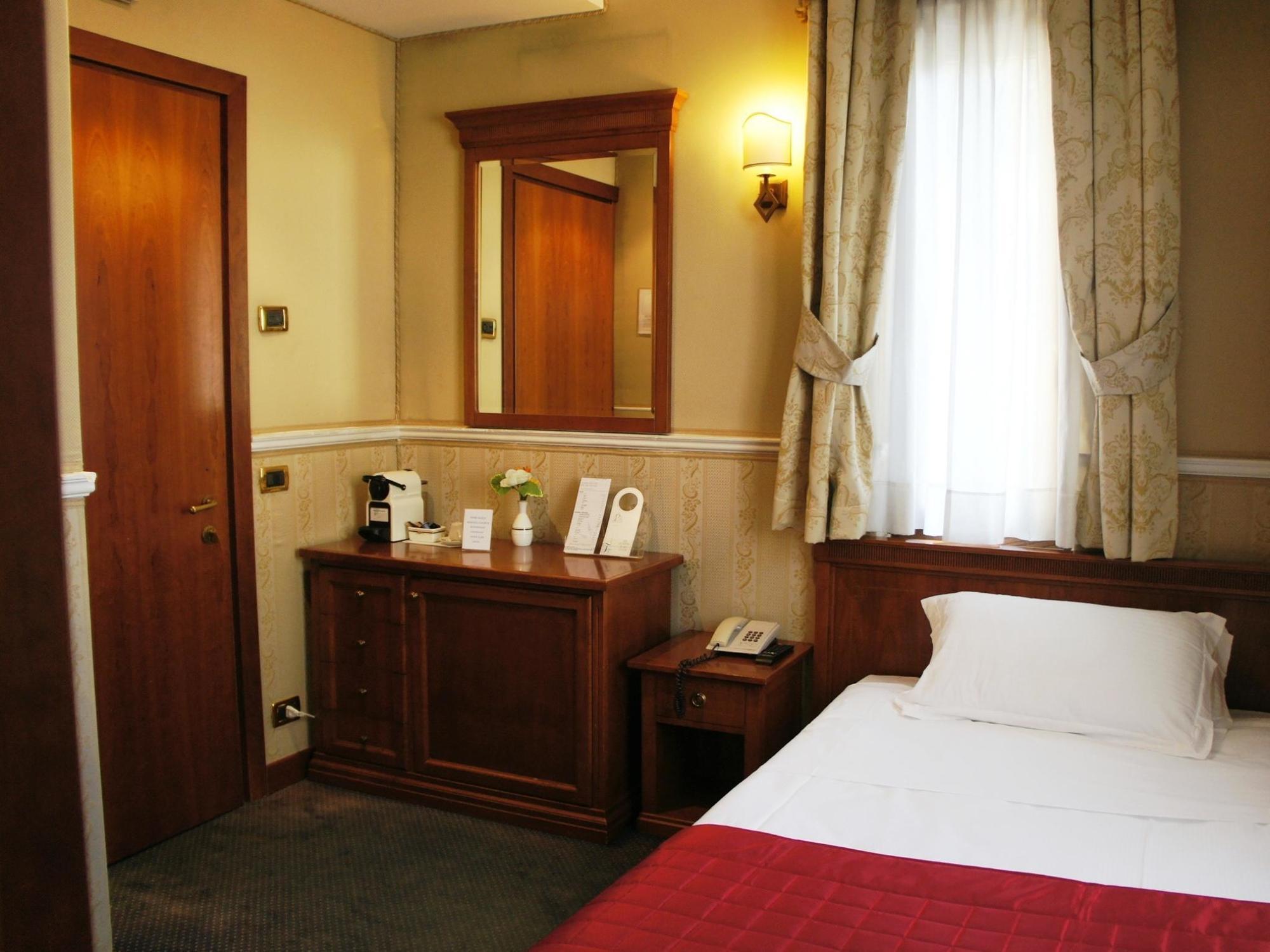Relais Patrizi Hotel Rome
