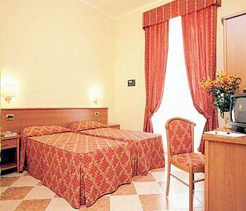 Romantica Rome