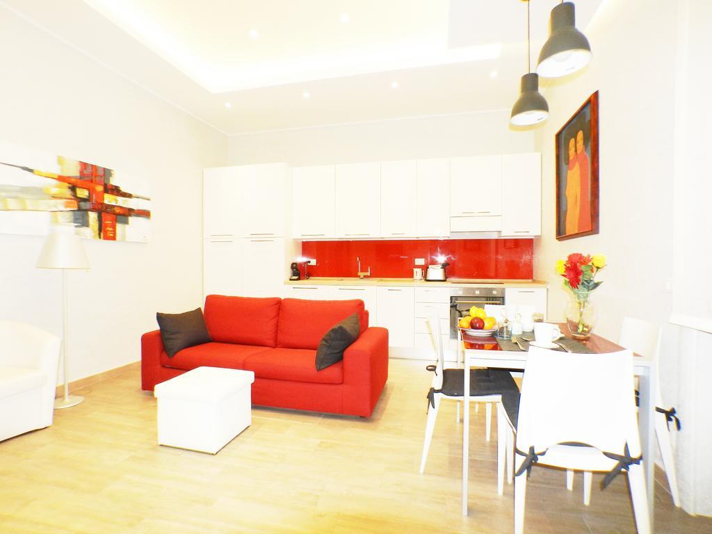 La Casa Della Divina Rome