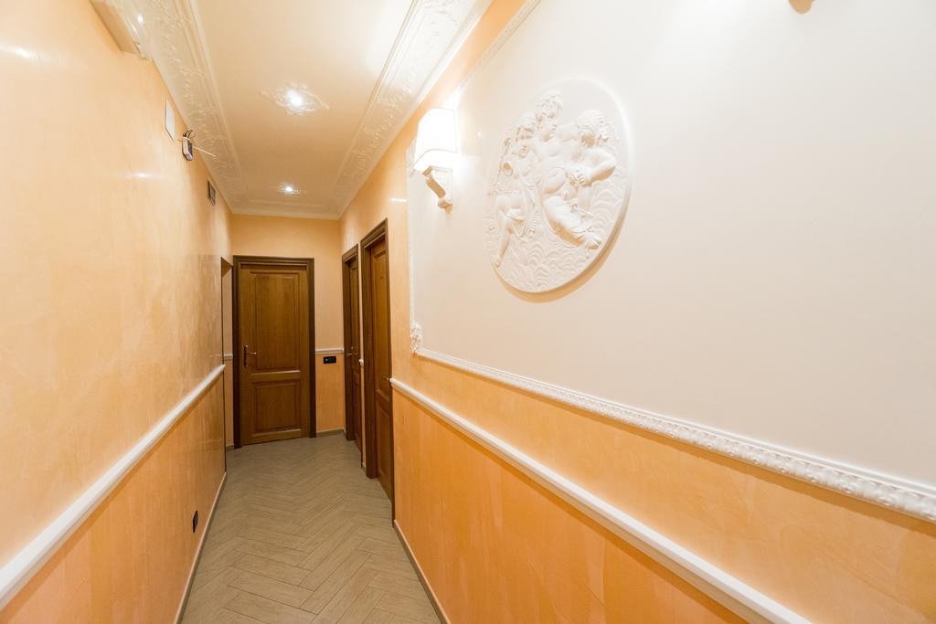 Funny Guest house *