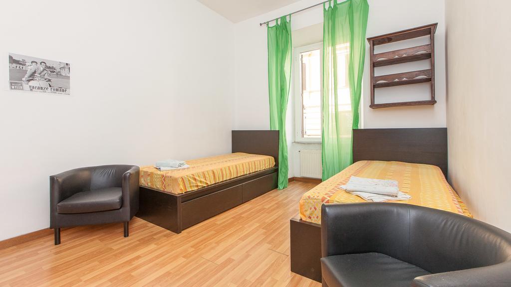 Rental In Rome Santini Apartment *
