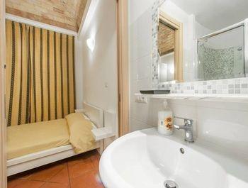 Machiavelli Guest house Rome
