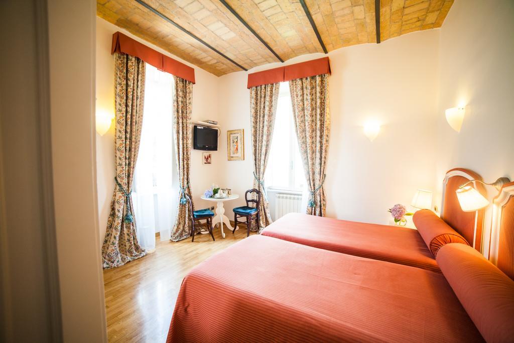 Bed & Breakfast Paganini Rome