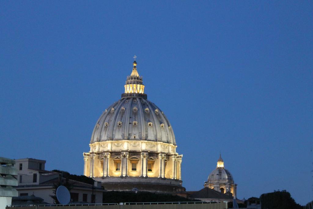 L'isola Di Esme Rome
