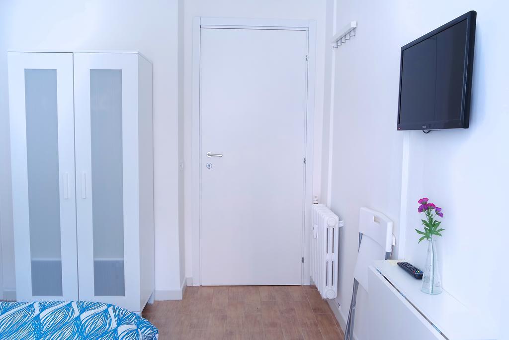 Bed & Breakfast Cm Piramide Rome