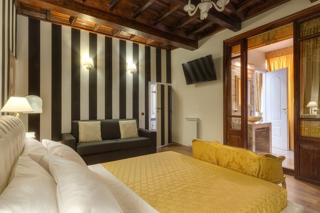 Spanish Steps Amazing Apartment