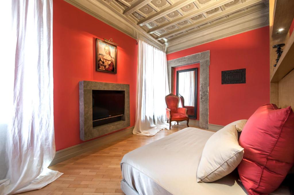 Raffaello Charmsuite * Rome