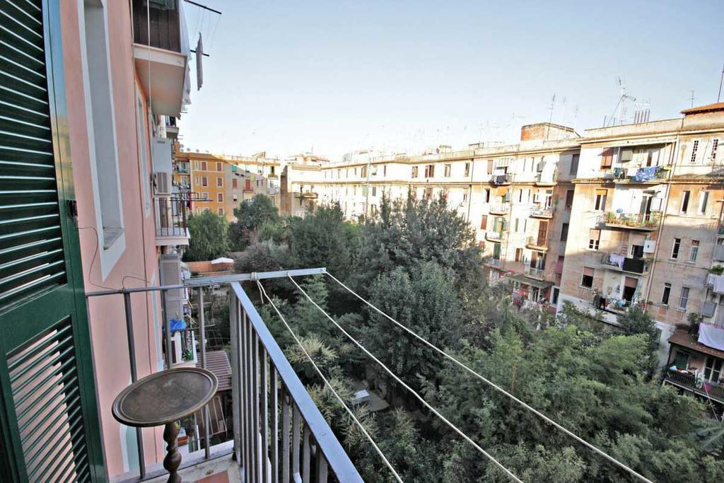 Lucas Apartment Rome