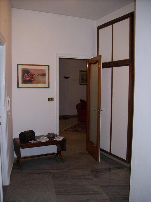 Bed & Breakfast For Rome