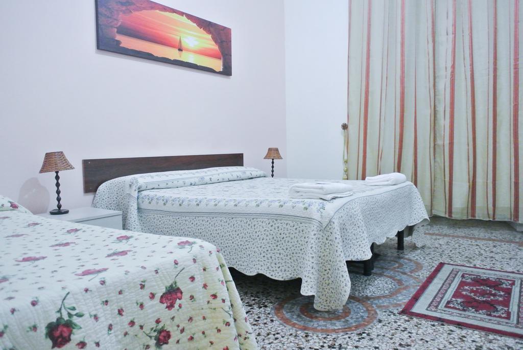 Hellokitty Guest house 2*