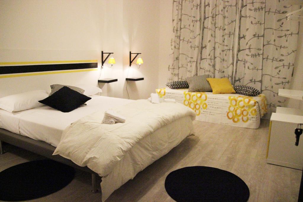 Aparthotel Iron Bridge Accommodation