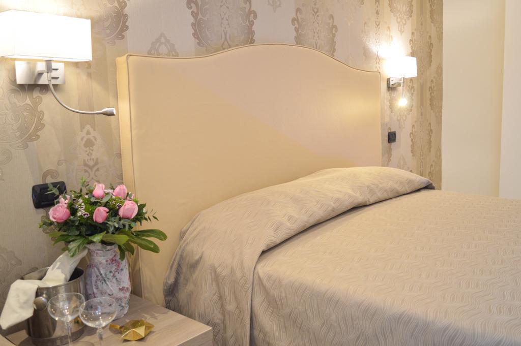 Colosseo 28 Bed & Breakfast Rome