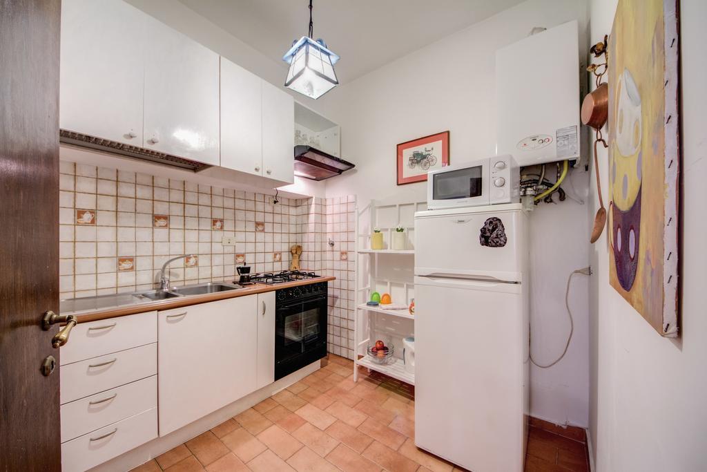 Spanish Steps Apartment
