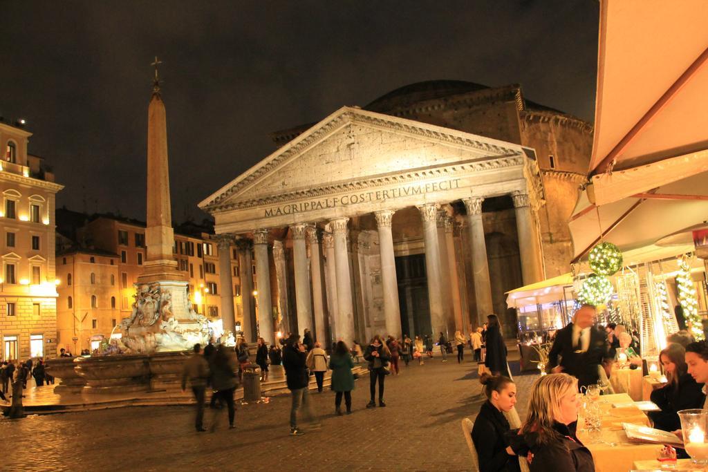 Di Rienzo Pantheon Palace Guest house Rome