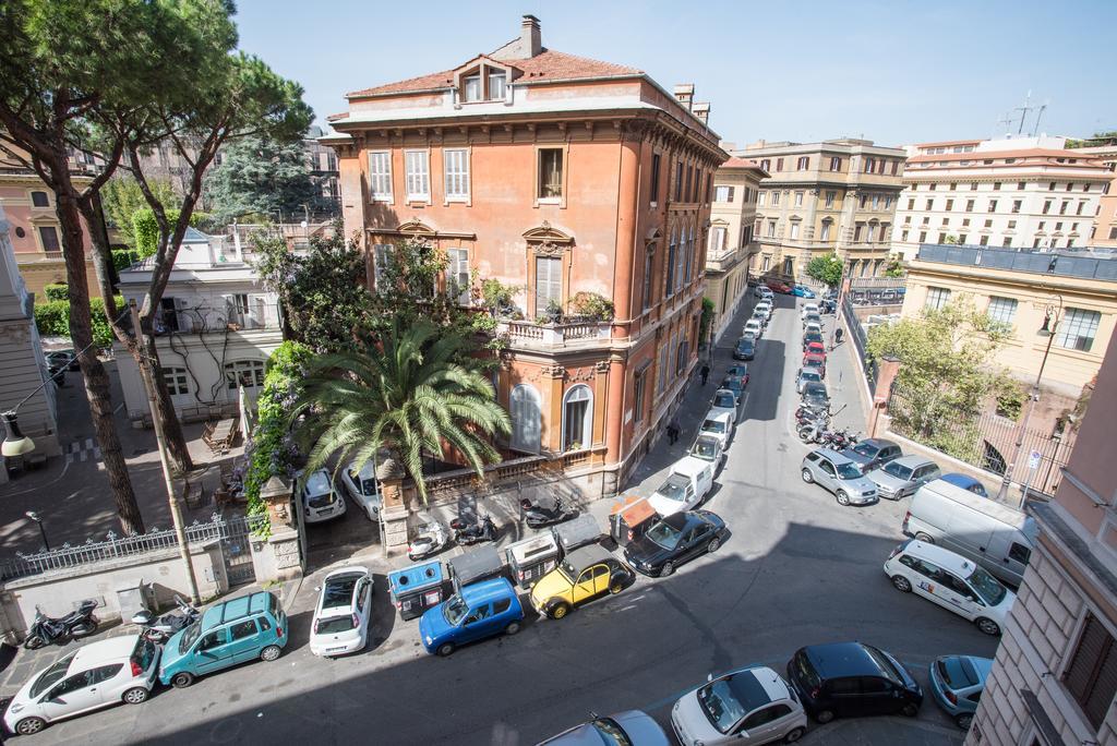 2b 3* Rome