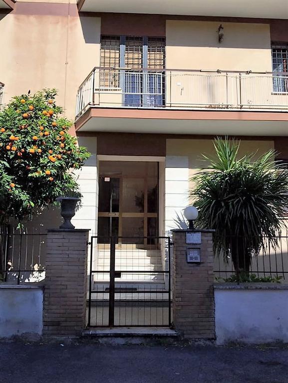 Romamor Apartment *