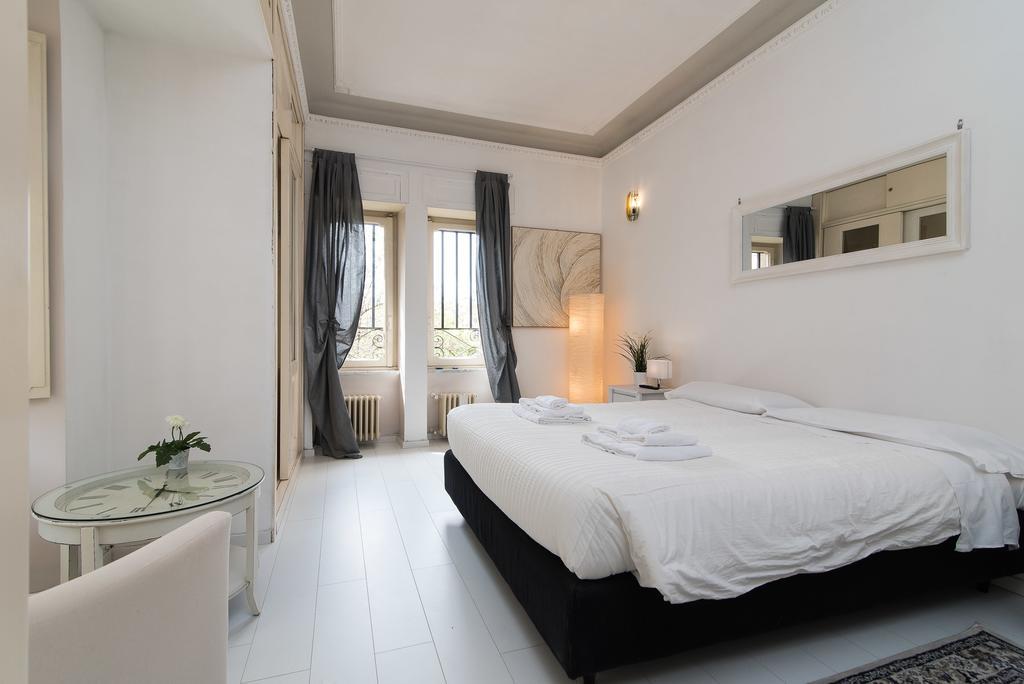 White Borgo * Rome