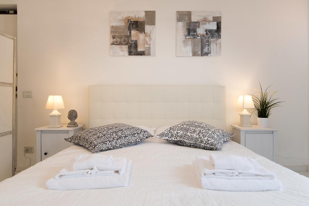 Apartment White Borgo
