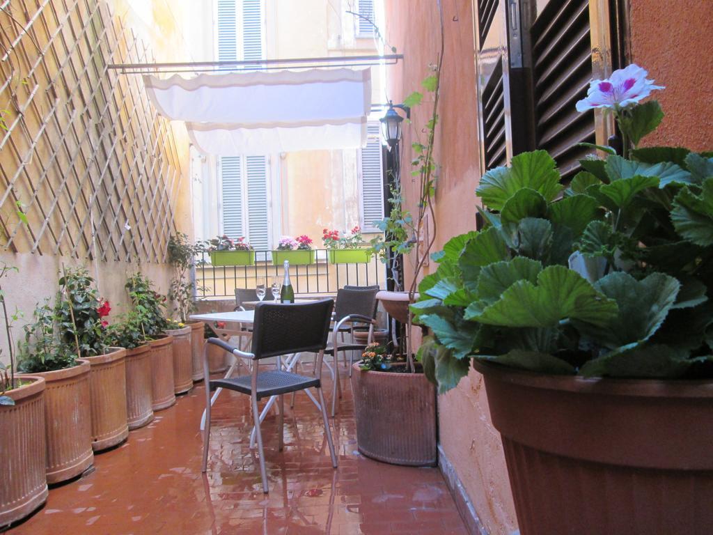 Trevi Elegance Guest house