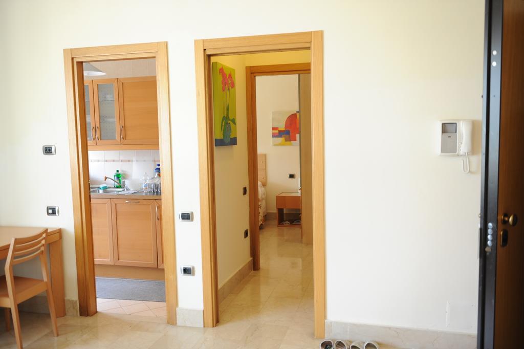 Lux Aparthotel