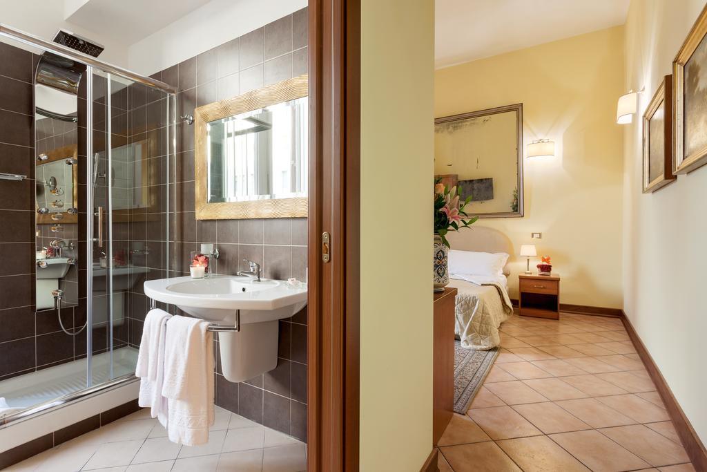 Vatican Domus Guest house 2*