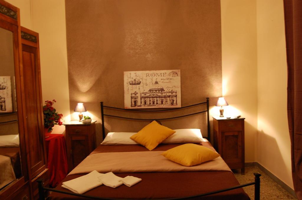 Bed Cinecittadue Rome