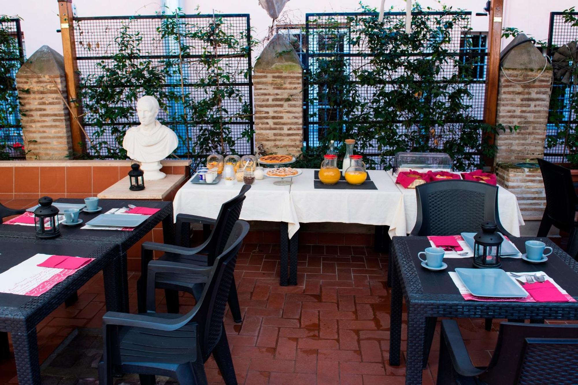 De' Fiori Bed & Breakfast 2*