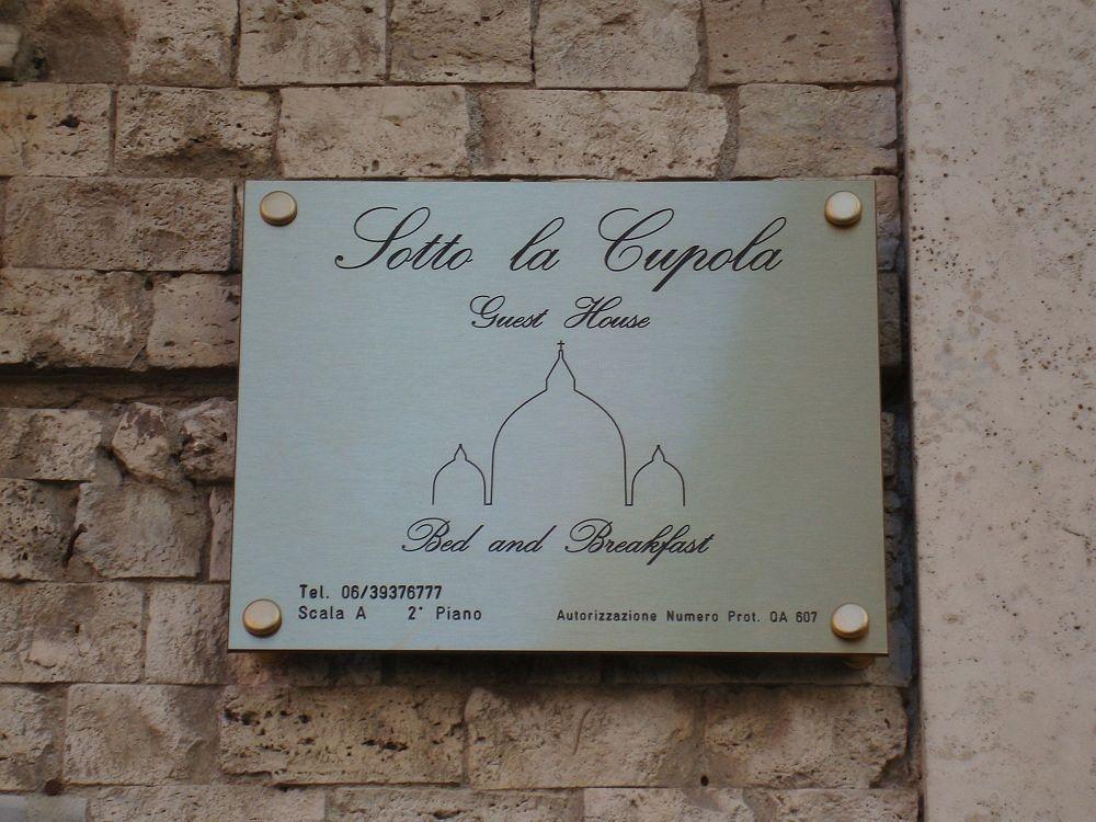 Sotto La Cupola Bed & Breakfast Rome