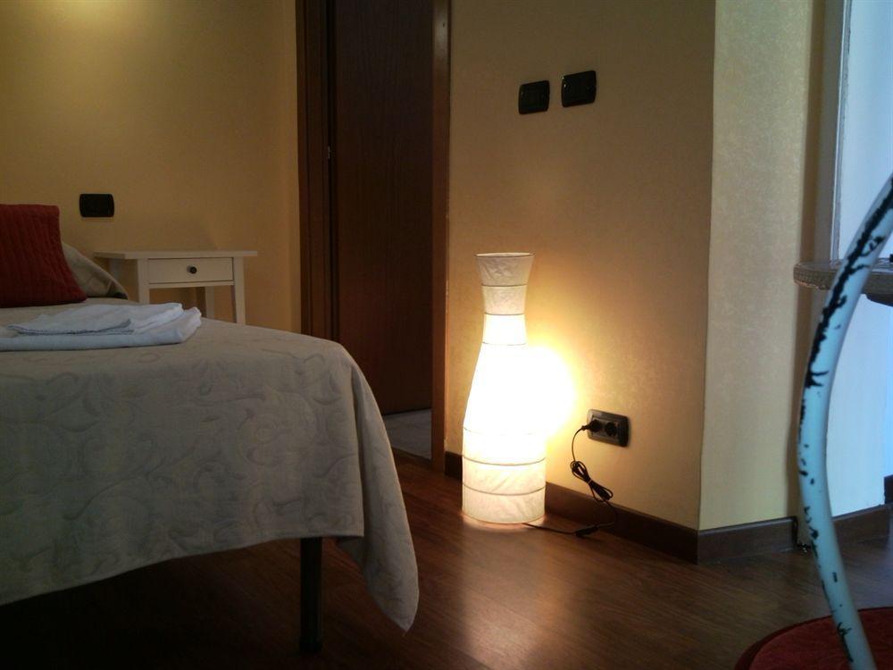 Julius Caesar 183 Guest house