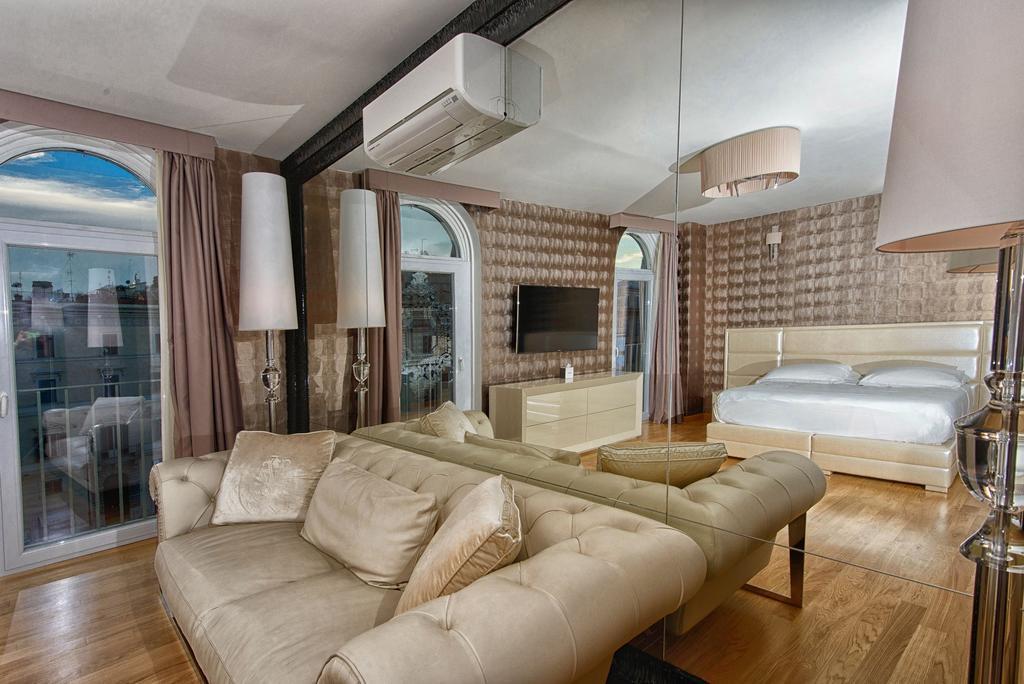Penthouse - Private Guest house