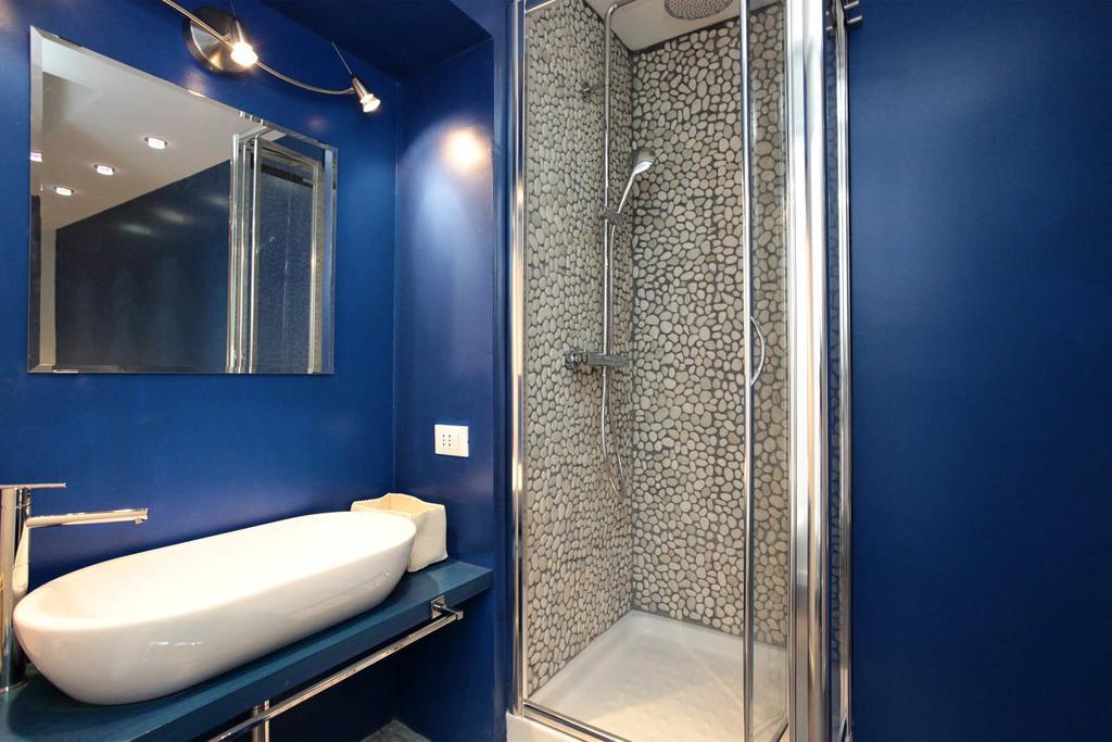 Services Borgo 2* Rome