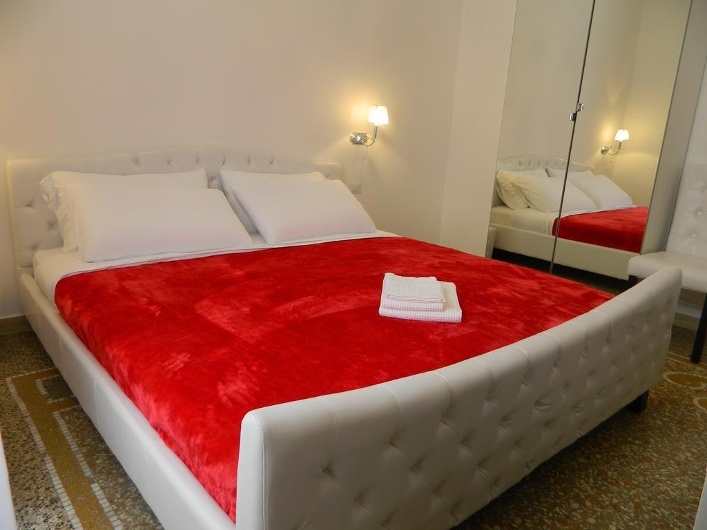 Vatican Bed & Breakfast 3*