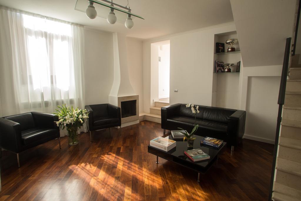 Relais Arco Della Pace Guest house Rome