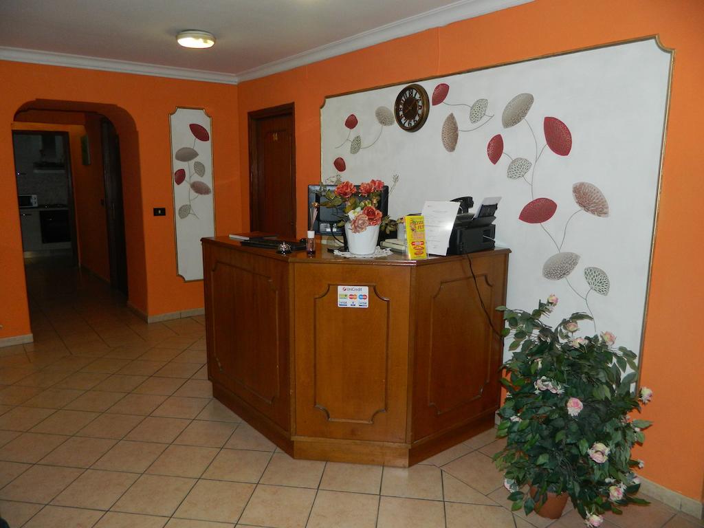 Roxena House * Rome