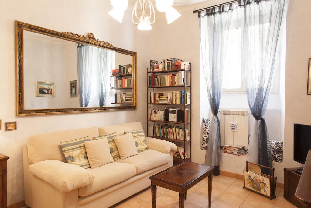 Apartment Elisa's House Rome