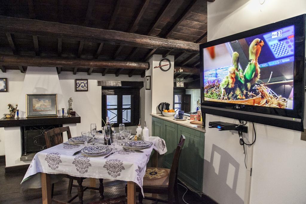 Apartment Via Giulia Dreamy Attic *
