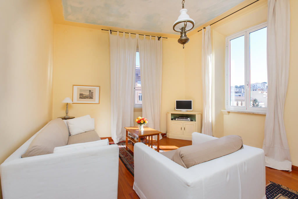 Apartment Laeta Domus In San Pietro