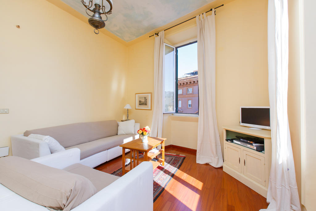 Apartment Laeta Domus In San Pietro Rome