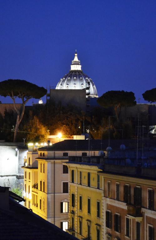Notti Al Vaticano