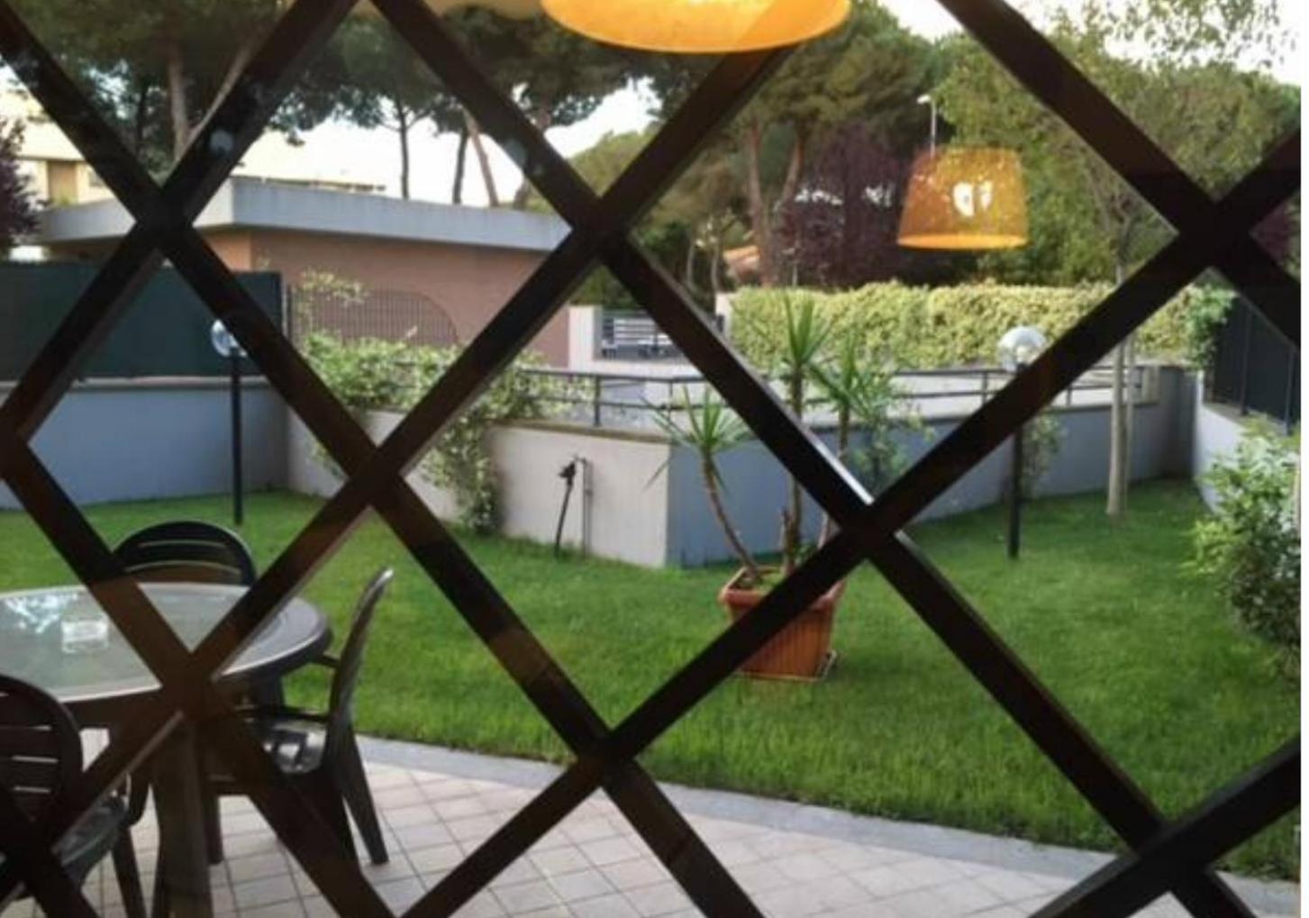 Mad House Rome