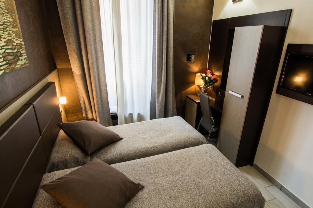 Hotel Charter Rome