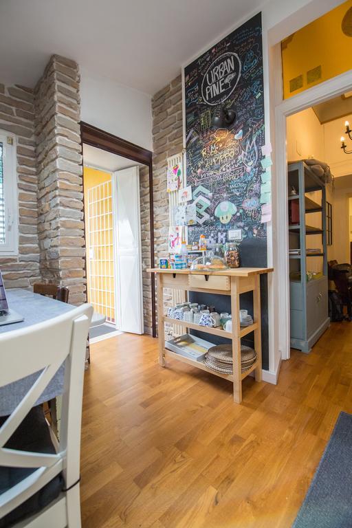 Guest house Urban Pine Rooms