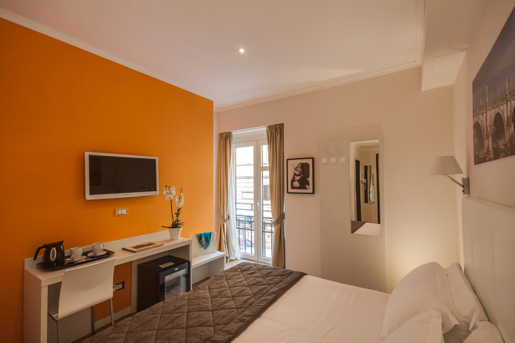 Tritone House Rome