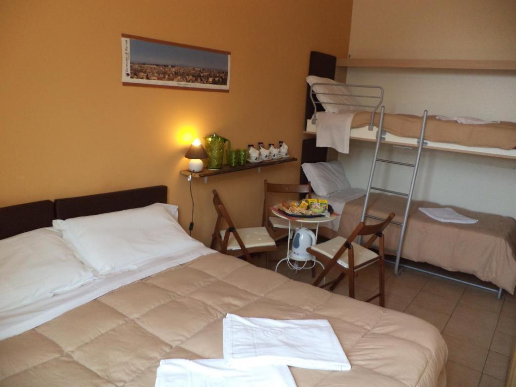 Quo Vadis 2 Bed & Breakfast Roma