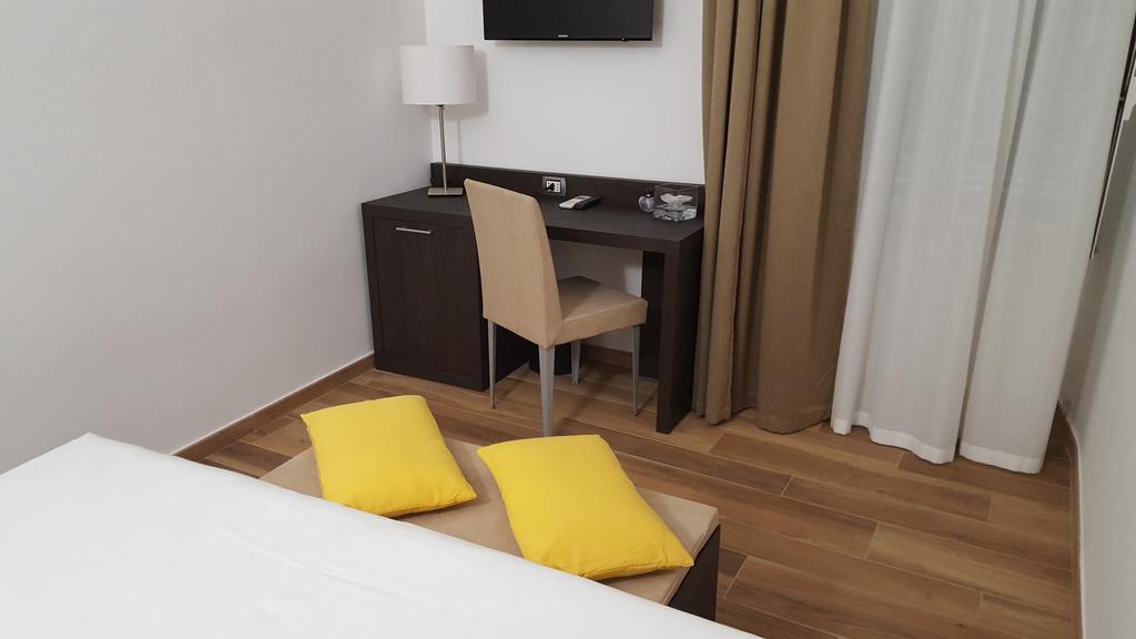 Guest house Una Finestra Su Monti
