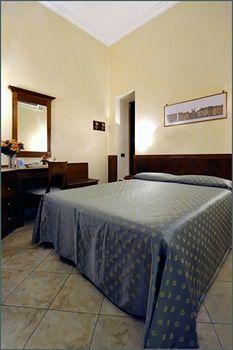 Hotel Smeraldo Rome